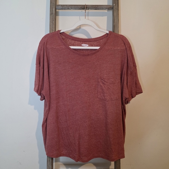 ⭐️40% Off⭐️ Old Navy Linen Blend Pocket Easy Tee In Rusty Torch Red - Picture 1 of 8